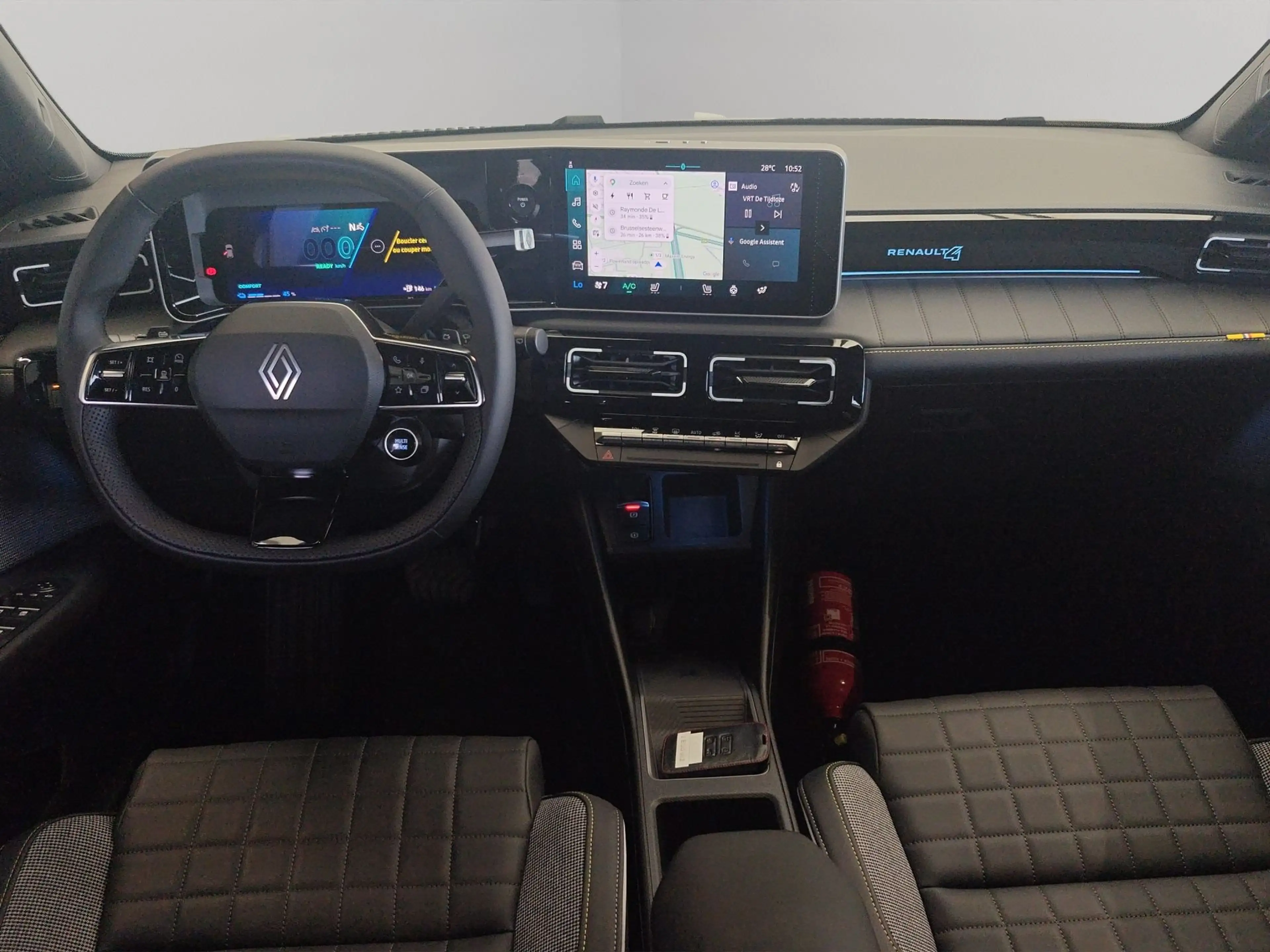 Renault R 4 EV 52 kWh Techno — photo 12