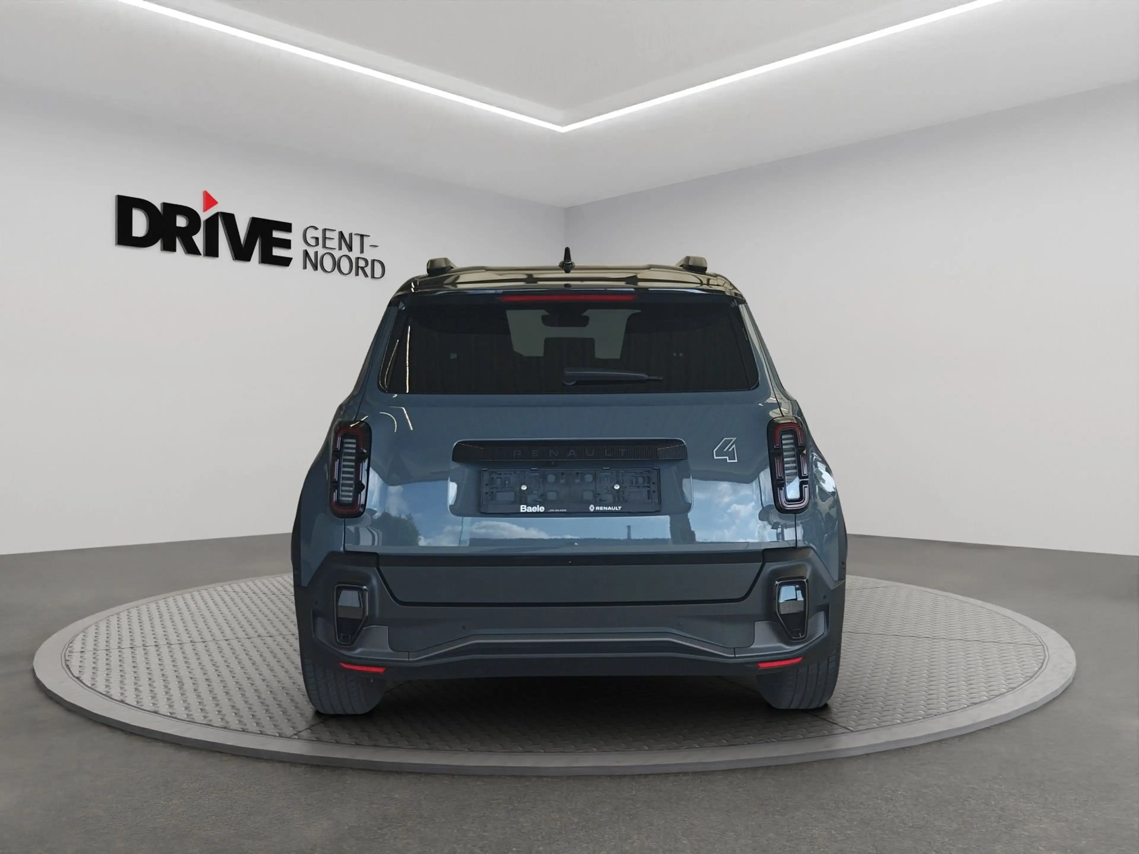 Renault R 4 EV 52 kWh Techno — photo 3