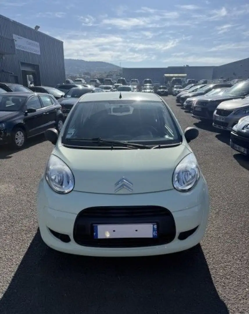 Citroen C1 1.0I ATTRACTION 3P Grün - 2