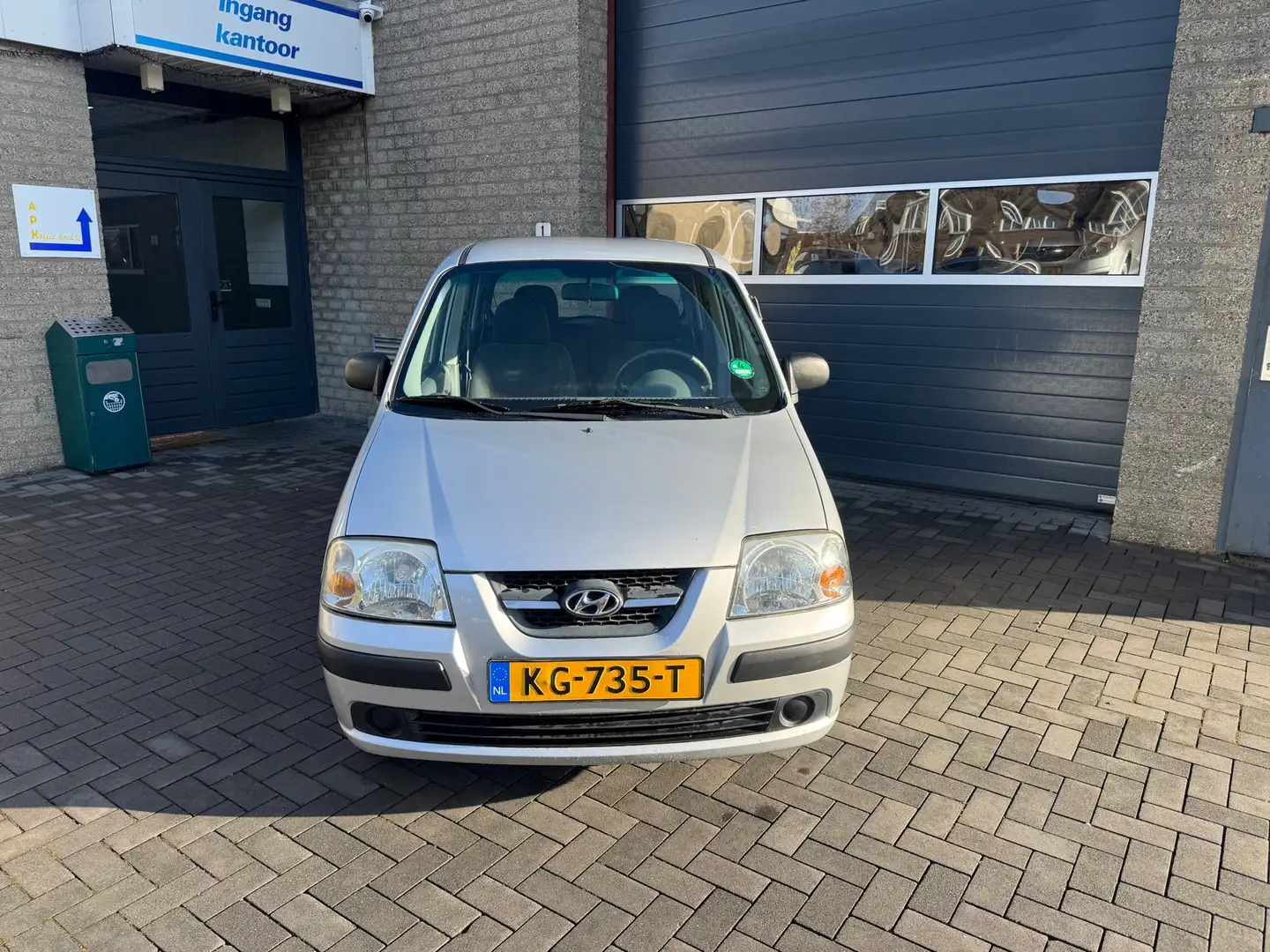 Hyundai Atos 1.1i Active Young Grau - 2