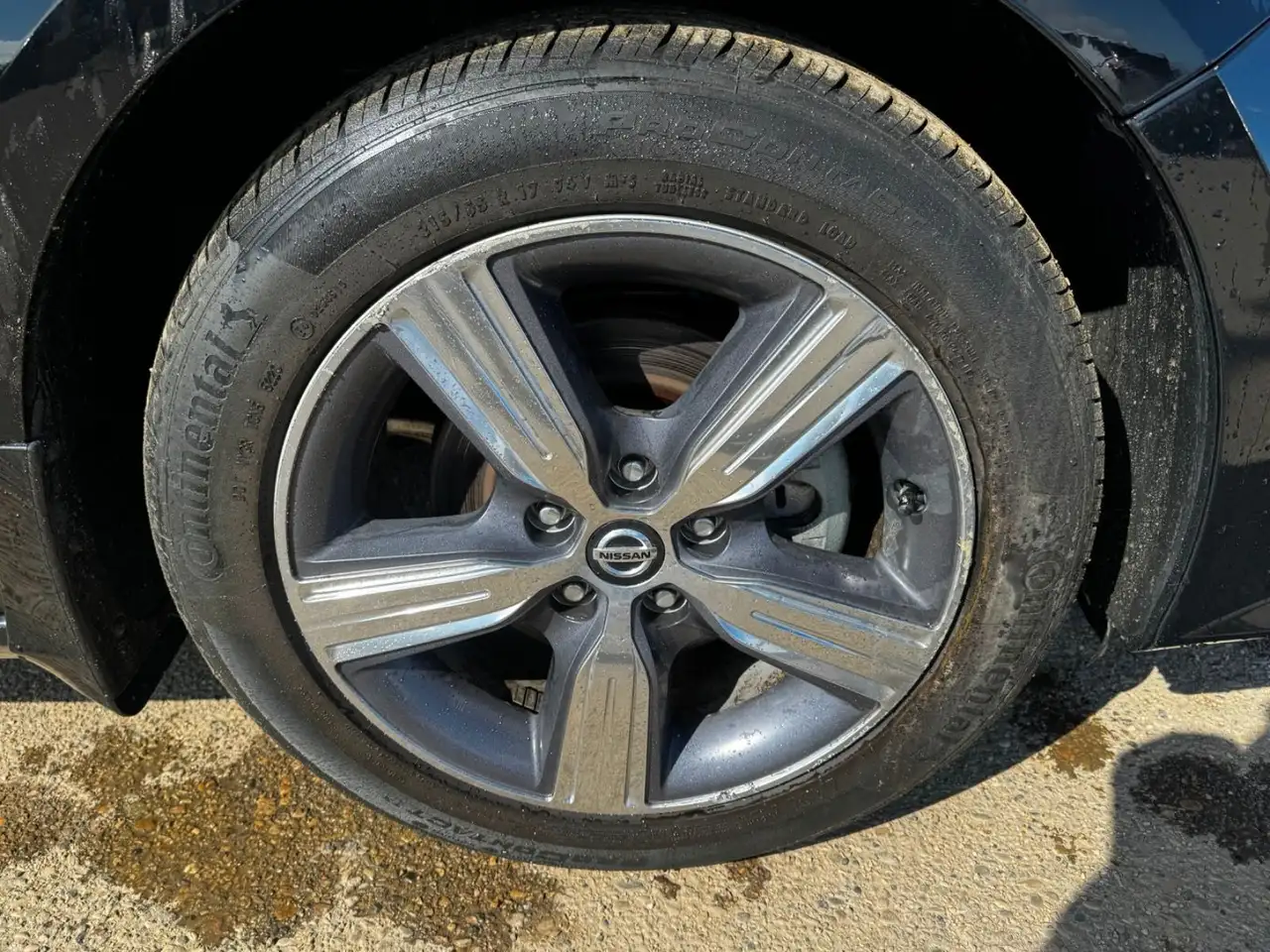 Nissan Altima снимка Nissan Altima