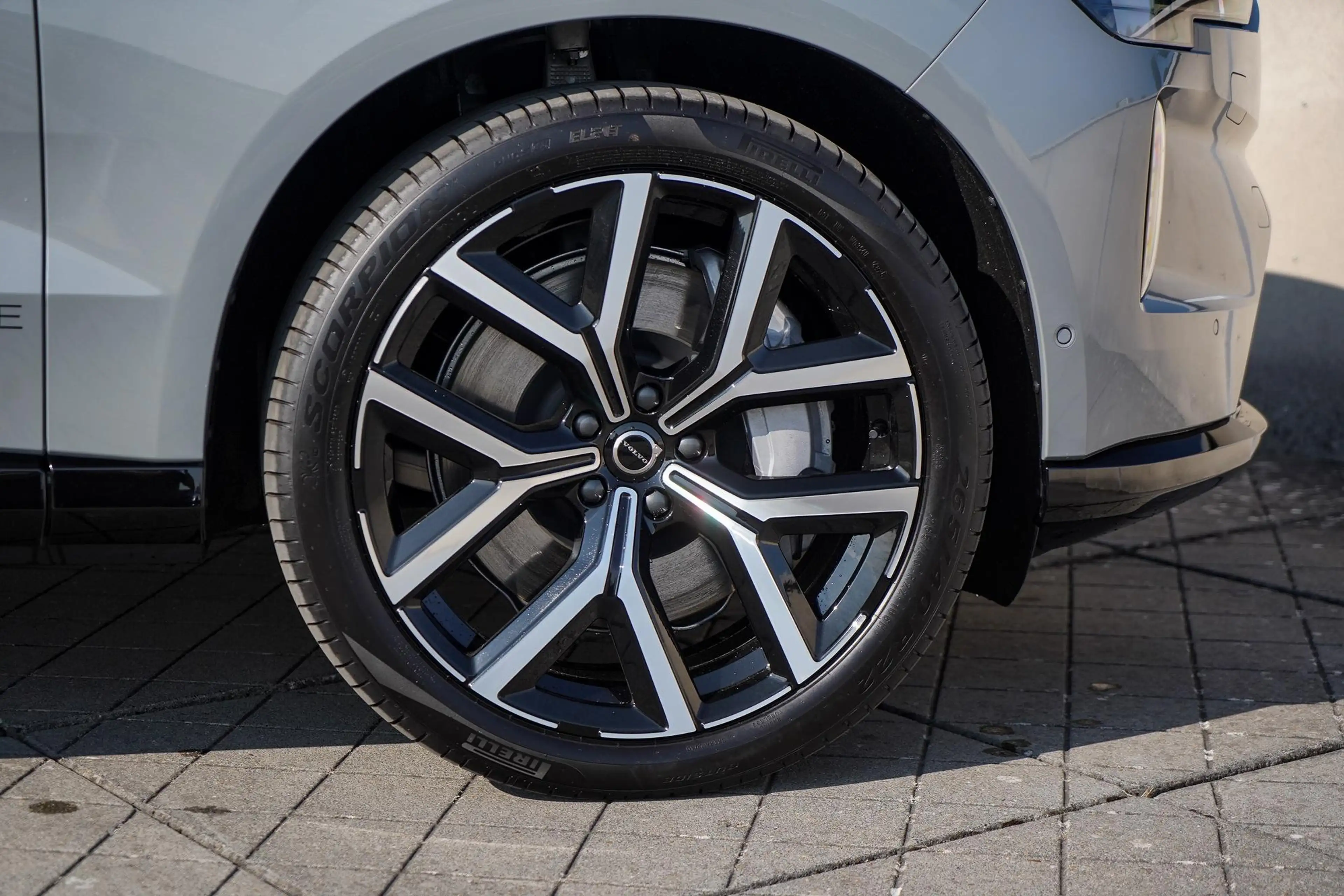 Volvo EX90 Twin Motor Performance Ultra 6-Zitter. 106 kWh Bow — photo 7
