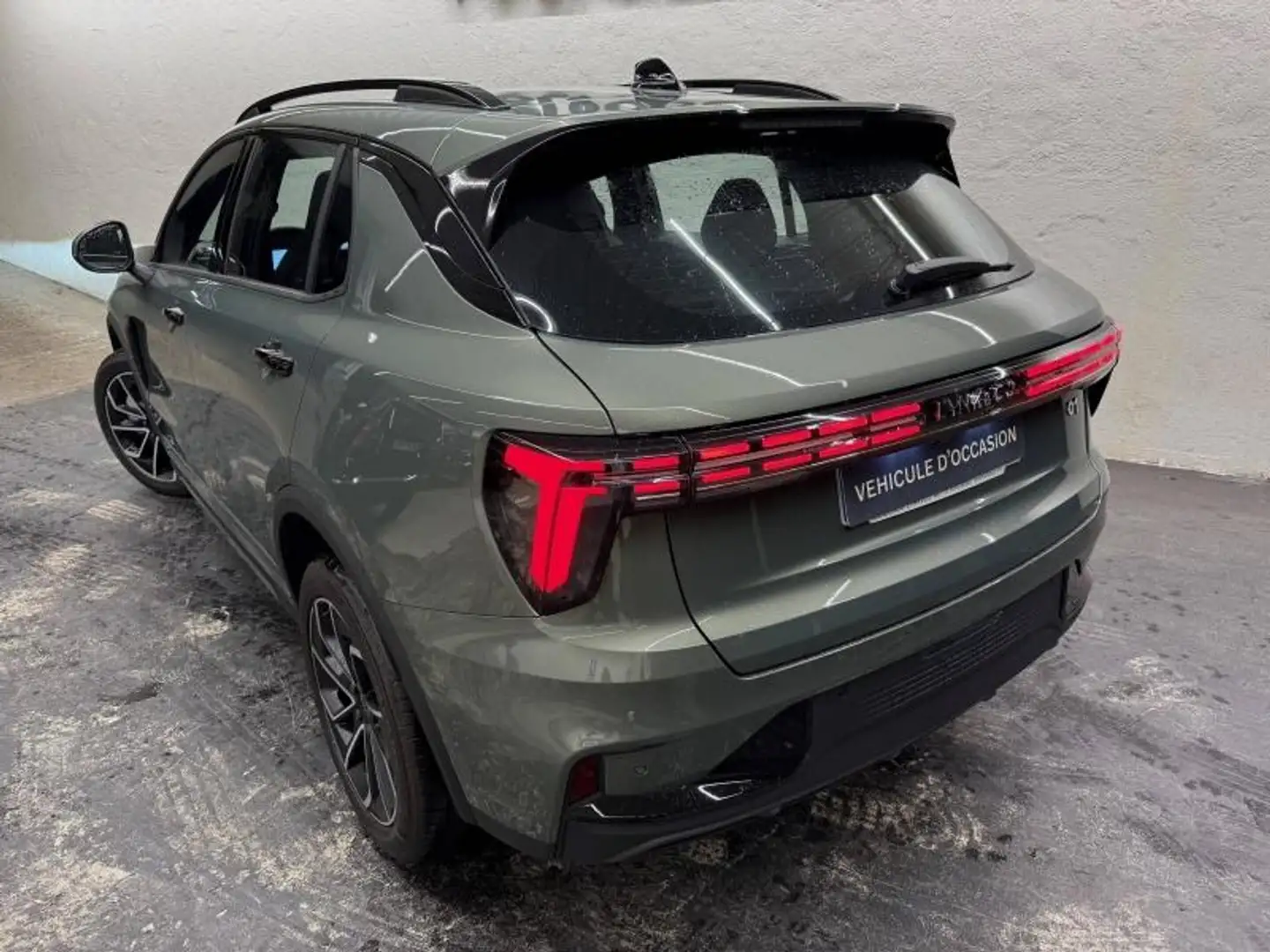 Lynk & Co 01 1.5 PHEV 276ch Core 3DHT Pro Grün - 2