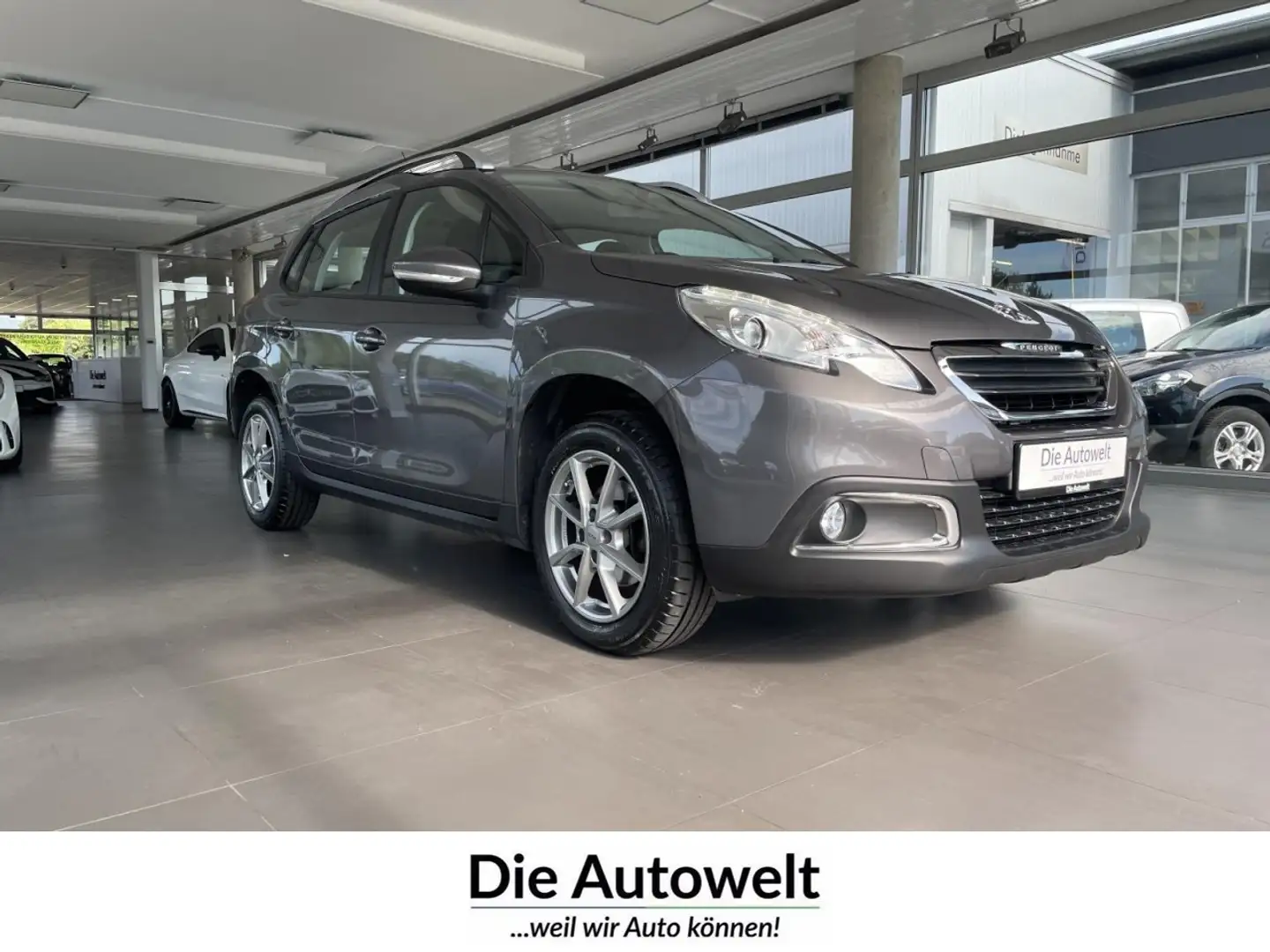 Peugeot 2008 Active 1.2 GRA GBA SHZG PDC LED KLIMA AHK Klima Grau - 1
