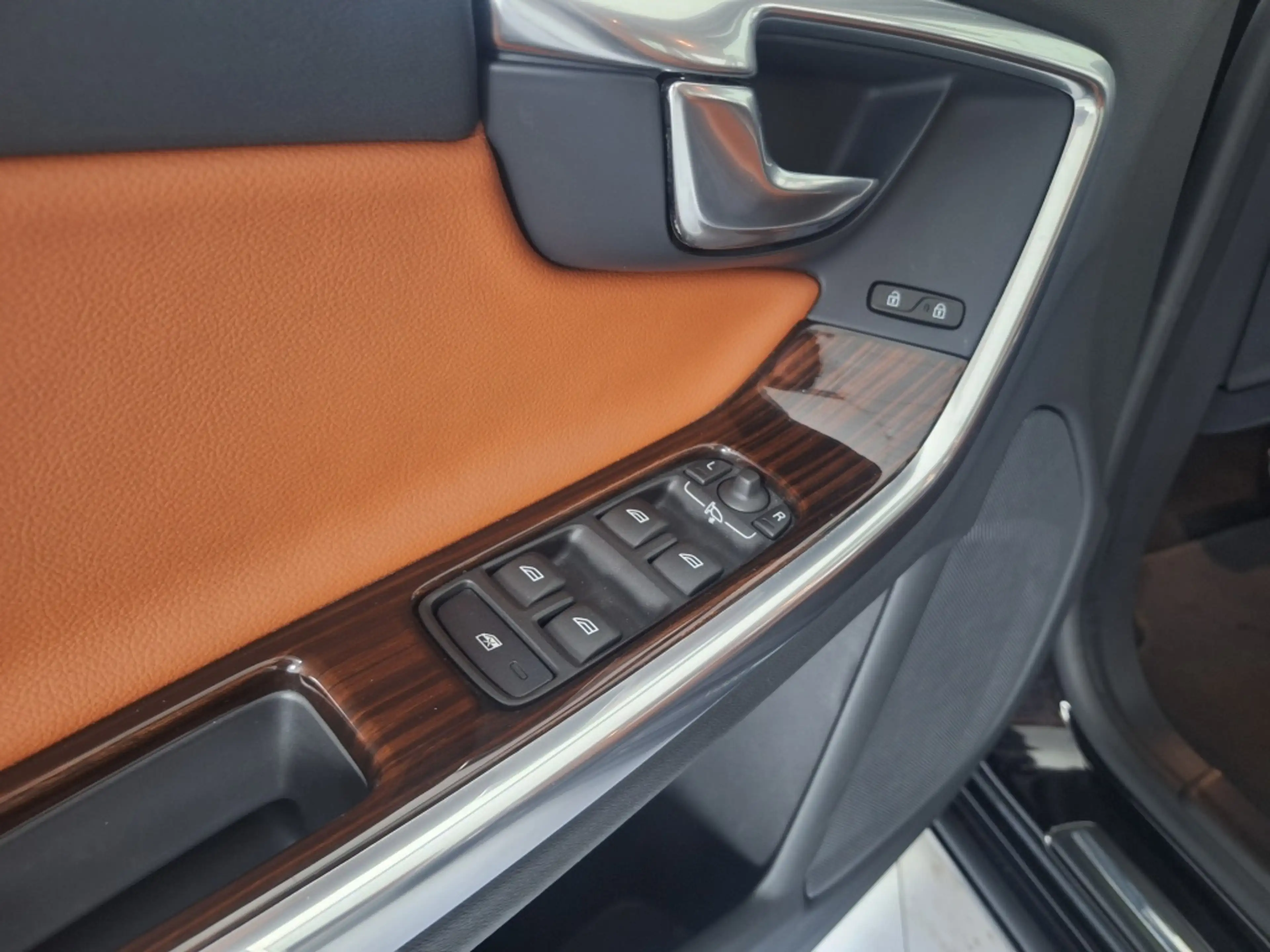 Volvo S60 1.6 T4 Summum|1e eigenaar|Lage Km stand|Dealer Ond — photo 10