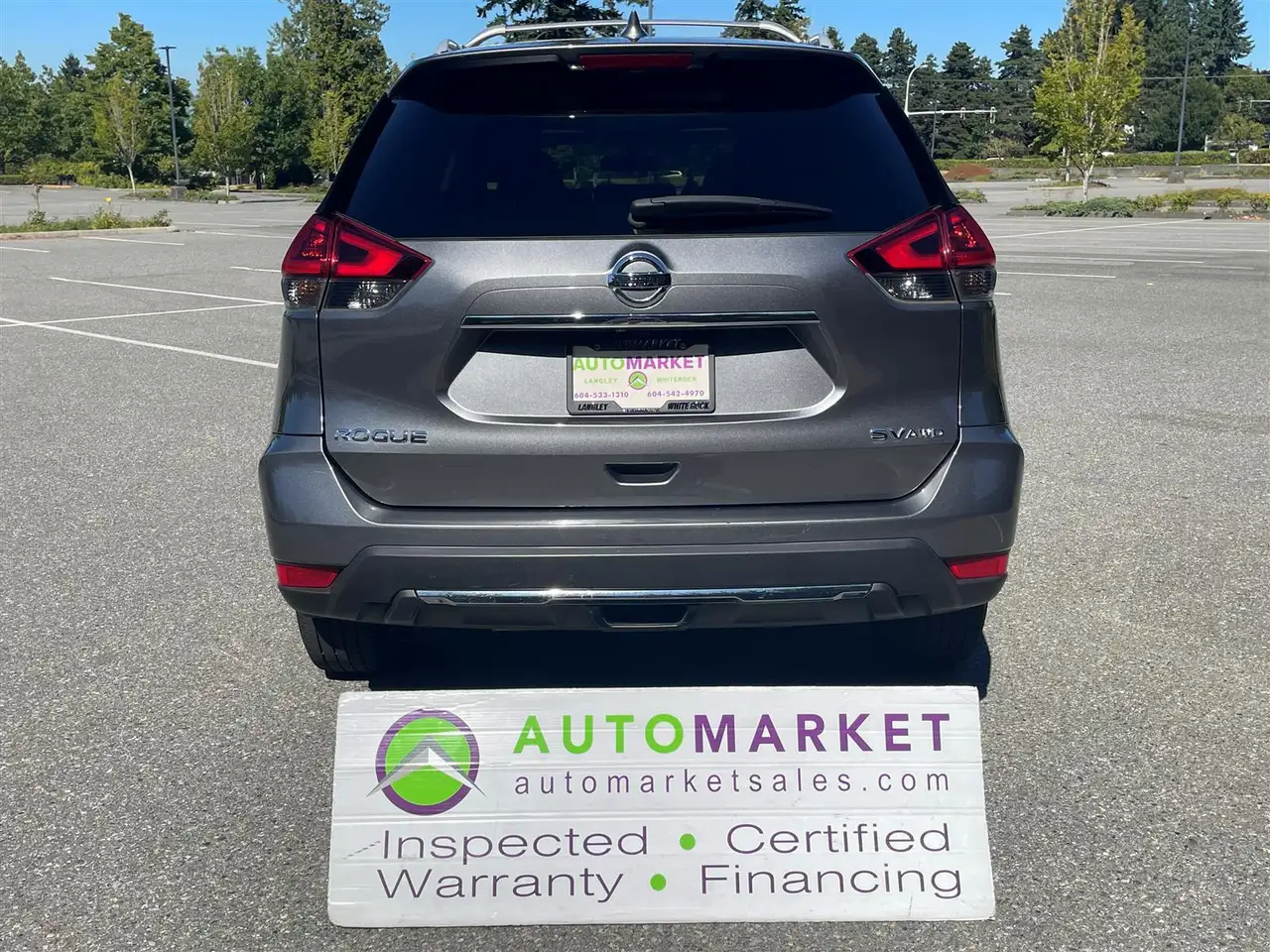 Nissan Rogue снимка Nissan Rogue