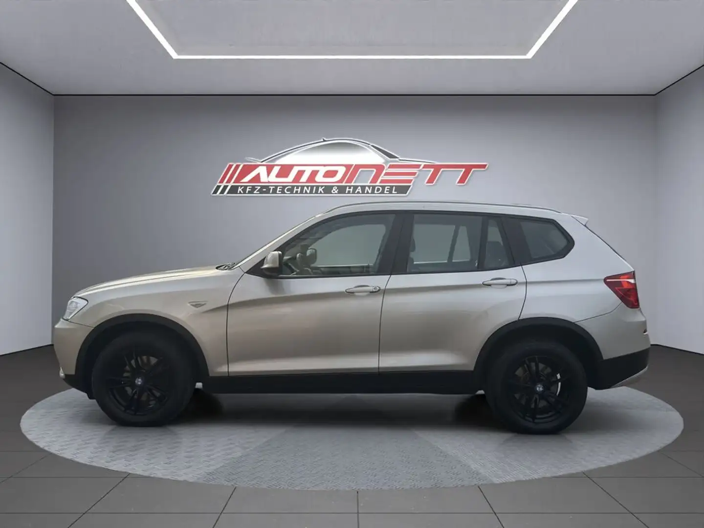 BMW X3 xDrive 20d Silber - 2