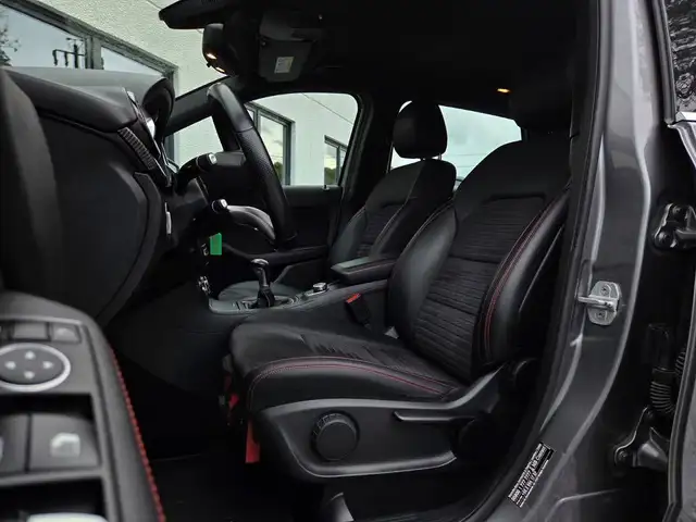 Mercedes-Benz B Class view 10
