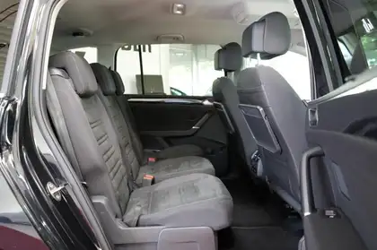 Annonce voiture d'occasion Volkswagen Touran - CARADIZE