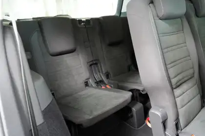 Annonce voiture d'occasion Volkswagen Touran - CARADIZE