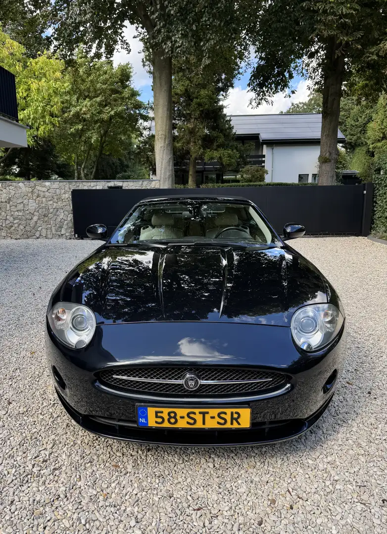 Jaguar XK 4.2 V8 Cabrio Zwart - 2