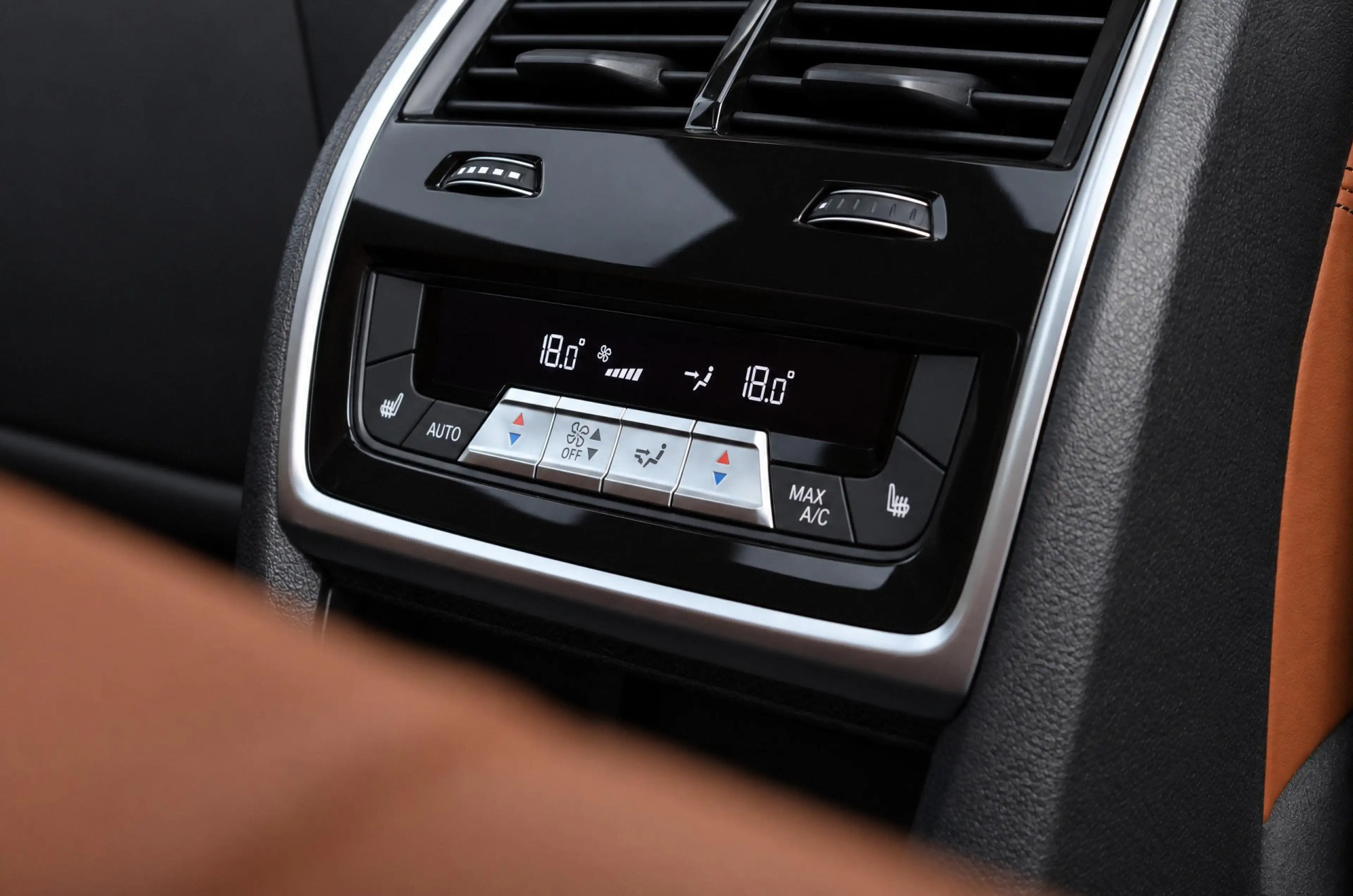 BMW X5 xDrive50e M Sport Automaat / Panoramadak / Trekhaa — photo 12