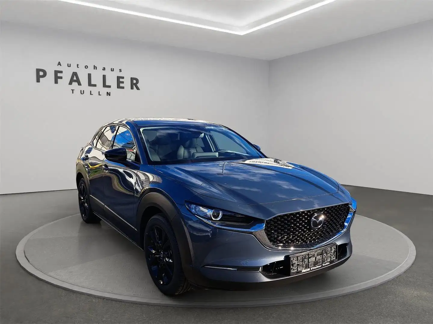 Mazda CX-30 e-Skyactive G140 Homura AT Grau - 2