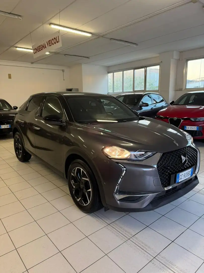 DS Automobiles Sonstige BlueHDi 130 aut. So Chic Grau - 1