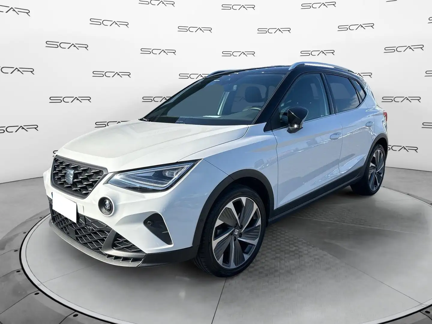 SEAT Arona 1.0 EcoTSI 110 CV DSG FR Bianco - 1