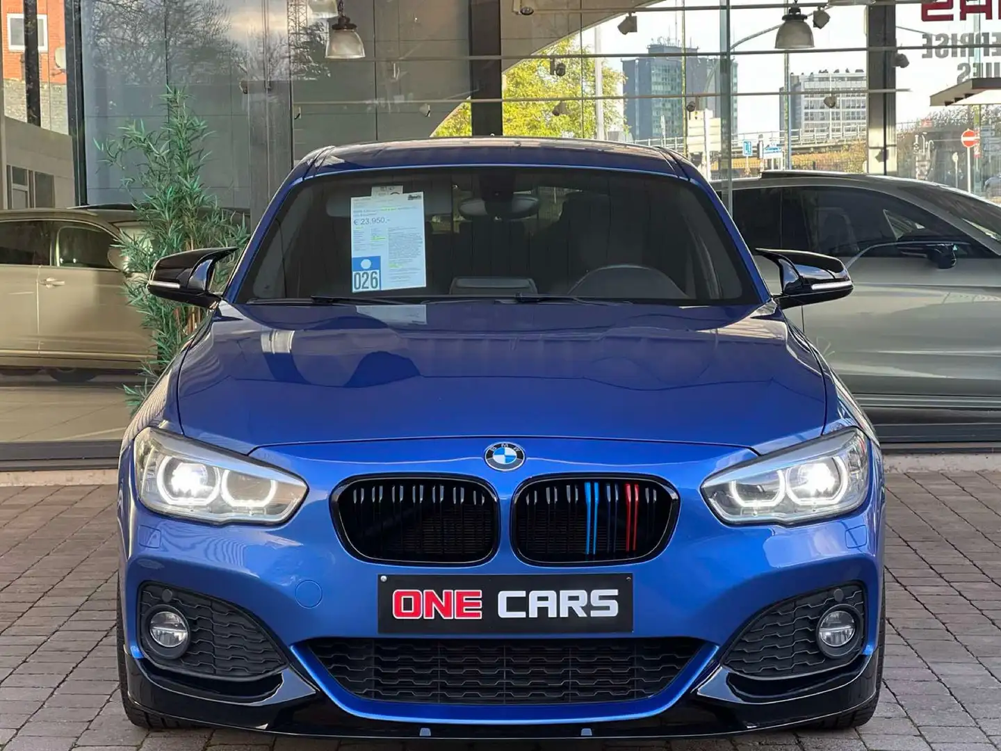 BMW 120 i AUTO "PACK M" BIXENON-CUIR-GPS-JA18-GAR1AN Blauw - 2