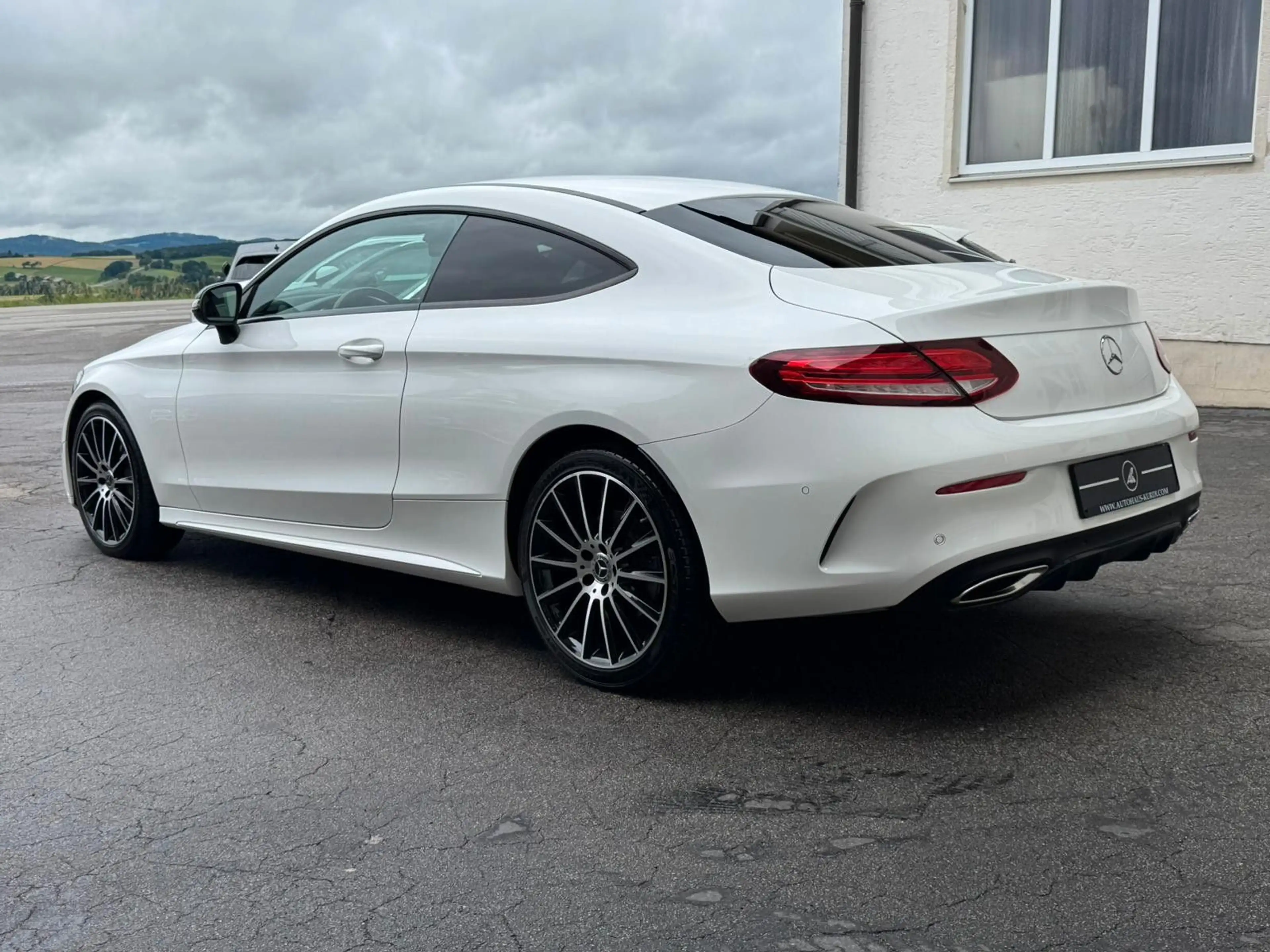 Mercedes-Benz C 400 C400 4M Coupe AMG R-KAMERA LED CARPLAY NIGHT SHZ — photo 9
