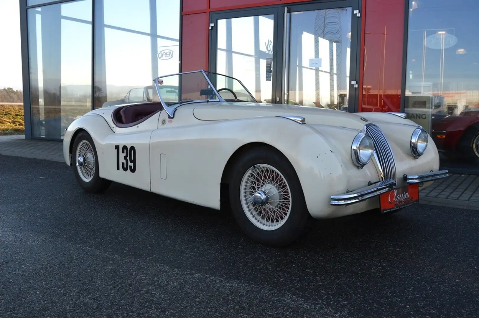 Jaguar XK 120 OTS Beige - 2