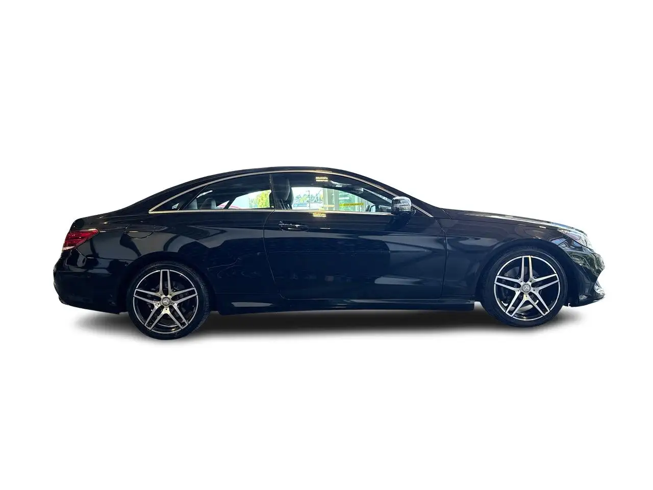 Mercedes-Benz E-Class photo Mercedes-Benz E-Class
