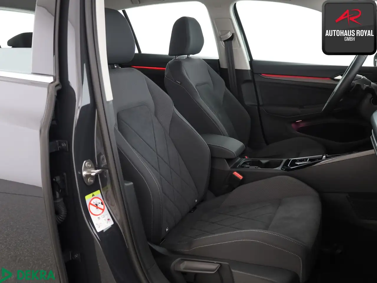 Volkswagen Golf VIII 2.0 TSI STYLE MASSAGE,MEMORY,ACC,NAVI, миниатюра 11
