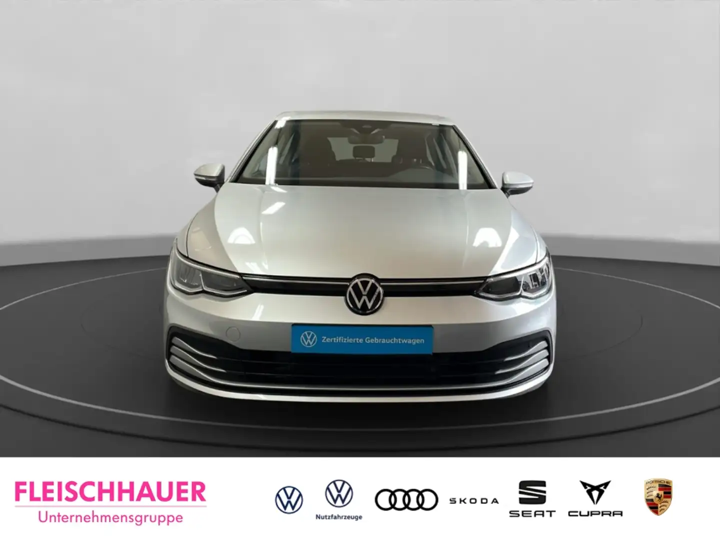 Volkswagen Golf VIII 1,5 TSI Life LED Klima PDCv+h Apple CarPlay N Silber - 2