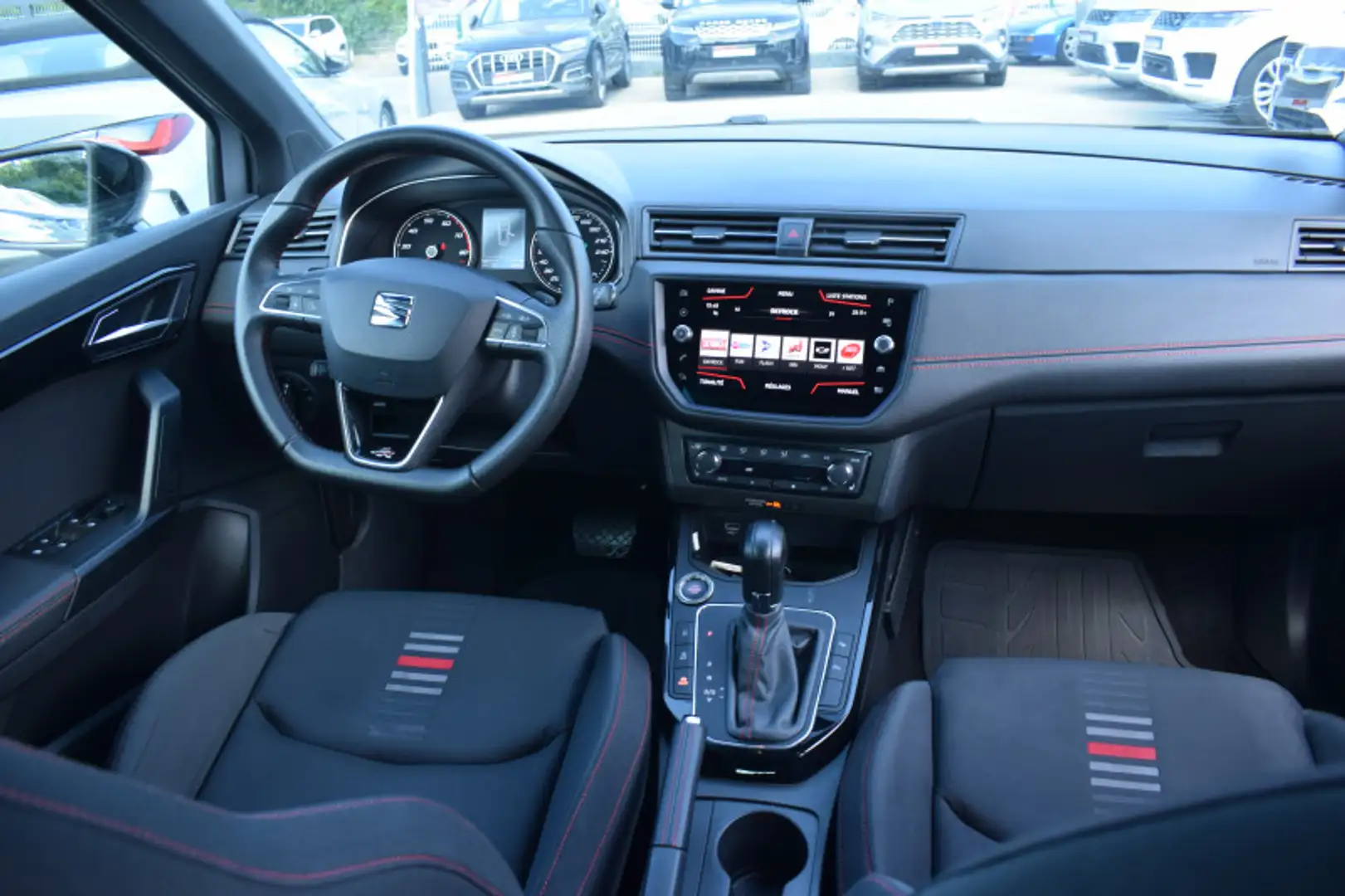 SEAT Arona 1.0 ECOTSI 115CH FR DSG EURO6D-T Gris - 2