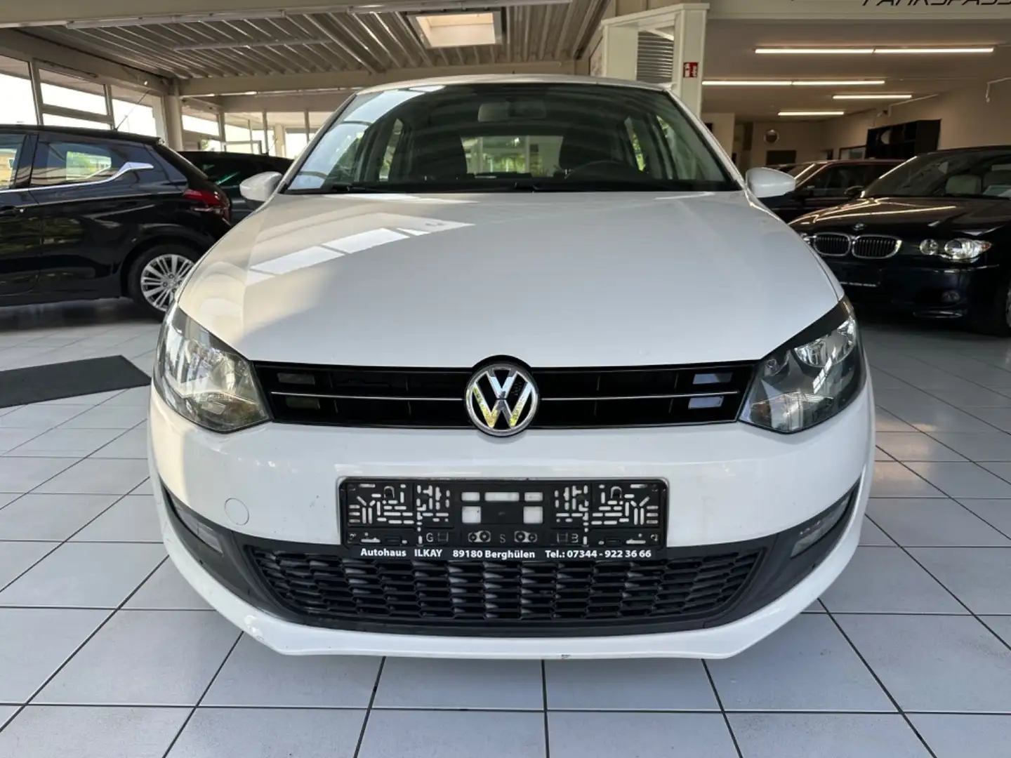 Volkswagen Polo V Comfortline,2-Hand,Tüv 05/26,Klima,1.4L Weiß - 2