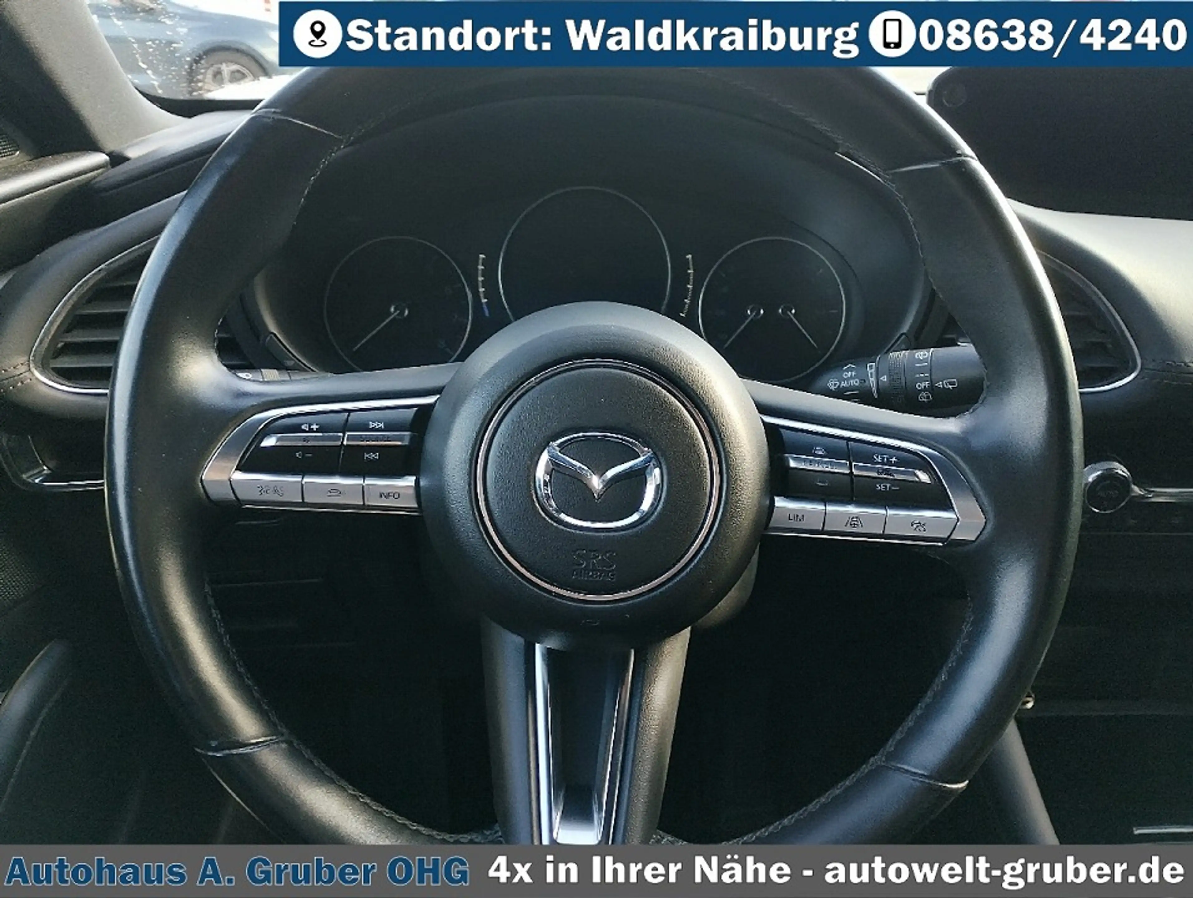 Mazda 3 +Lkrdheizg+Sitzhzg+Tempomat+Carplay+Kamera — photo 11