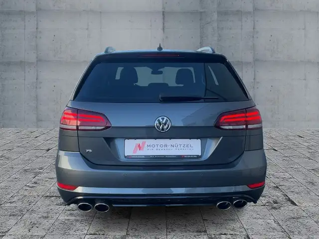 Volkswagen Golf view 5