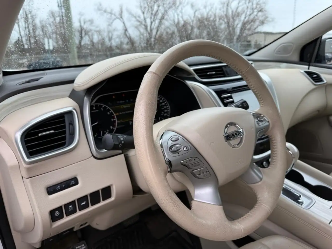 Nissan Murano снимка Nissan Murano