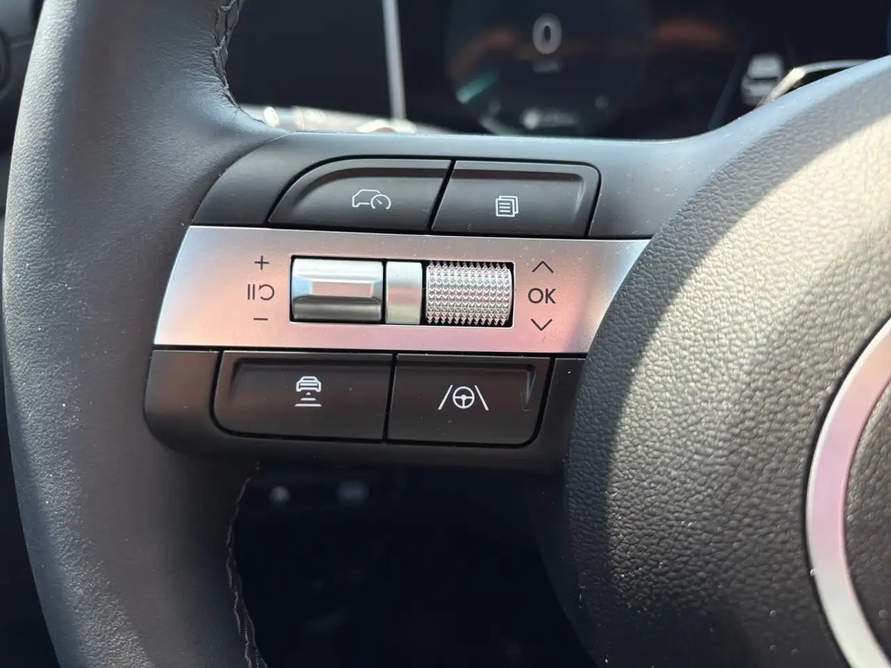 Hyundai TUCSON снимка Hyundai TUCSON