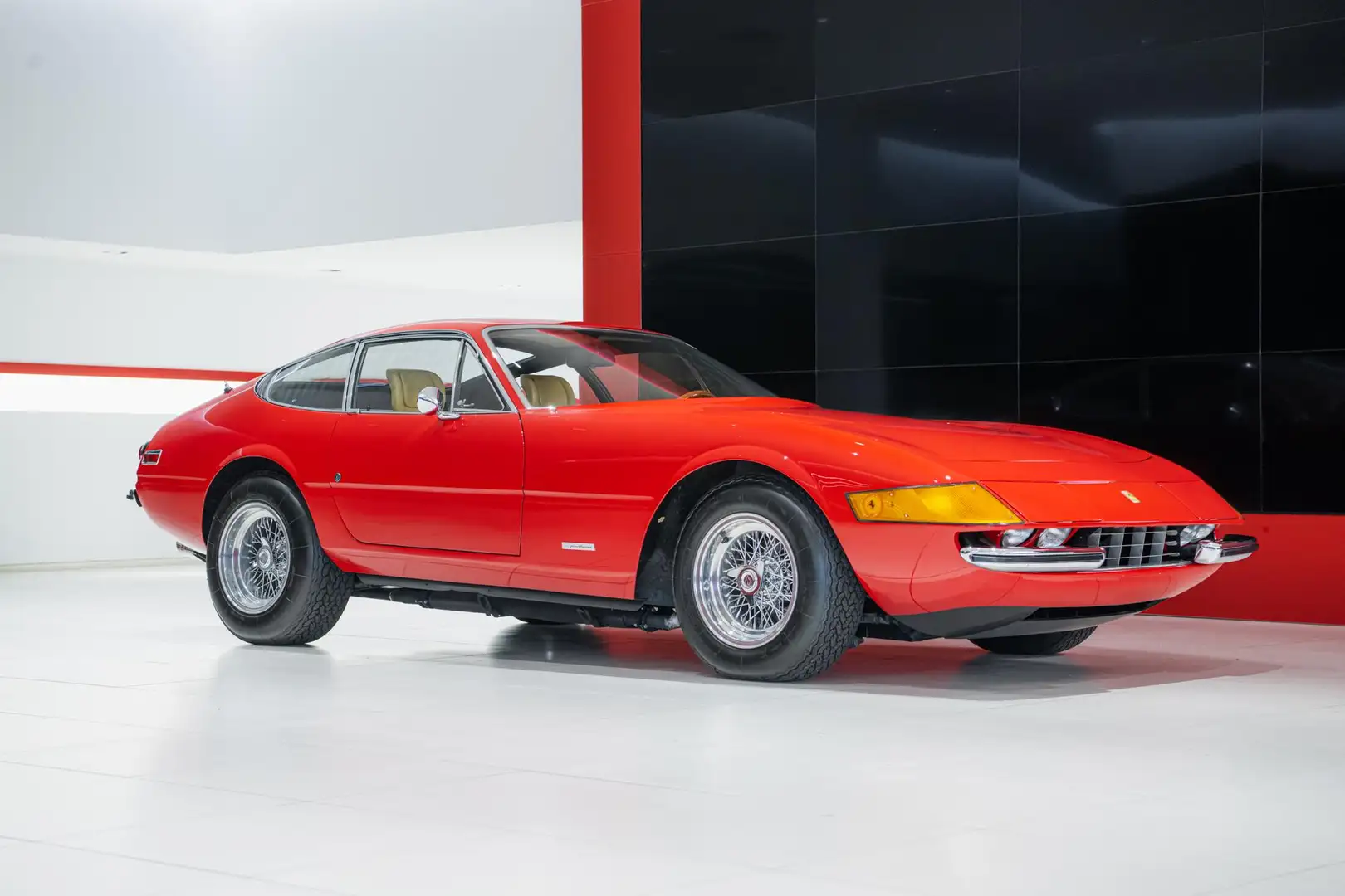 Ferrari 365 GTB/4 Daytona - Classiche Certification Rot - 2