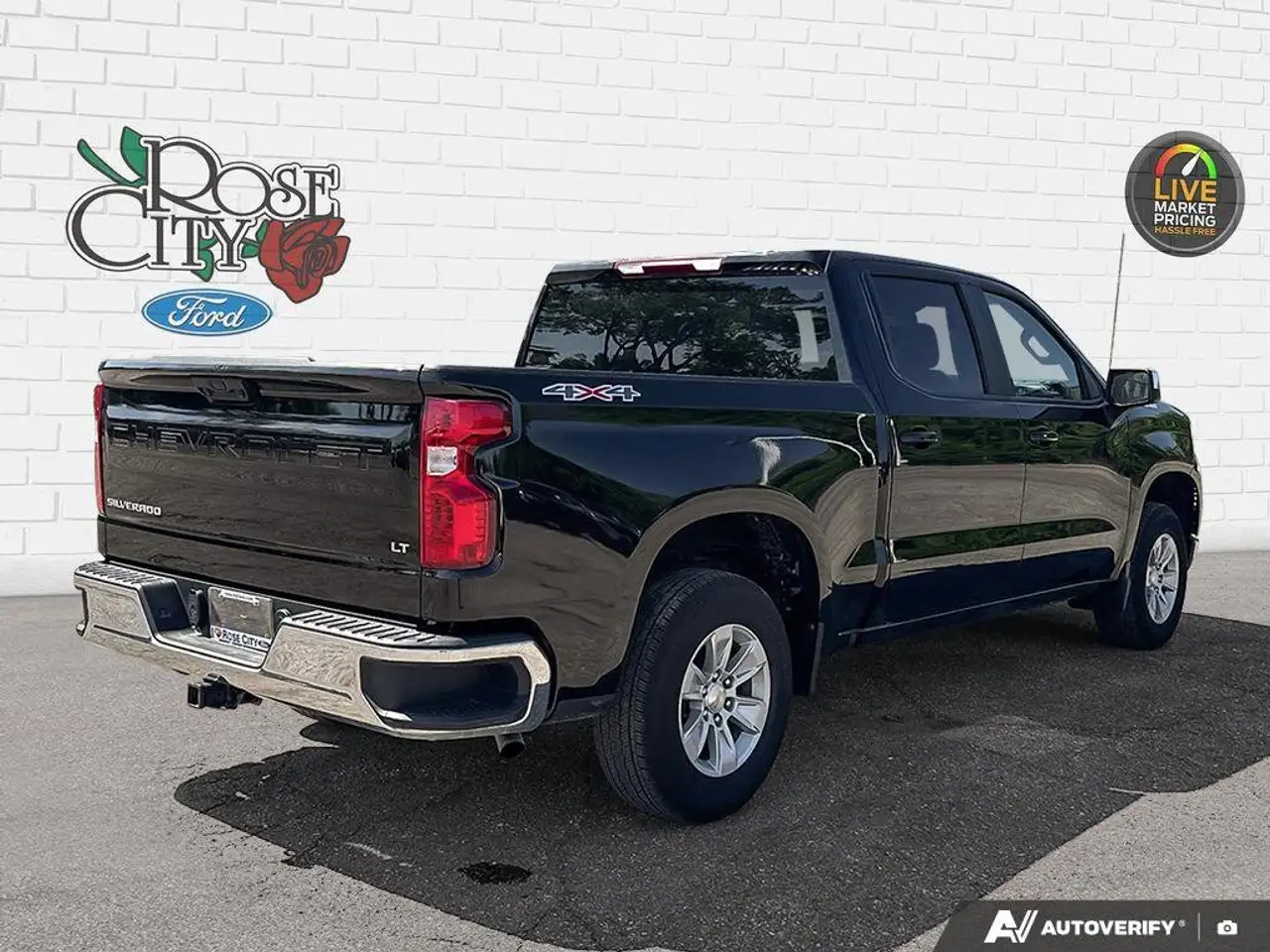 Chevrolet Silverado 1500 снимка Chevrolet Silverado 1500