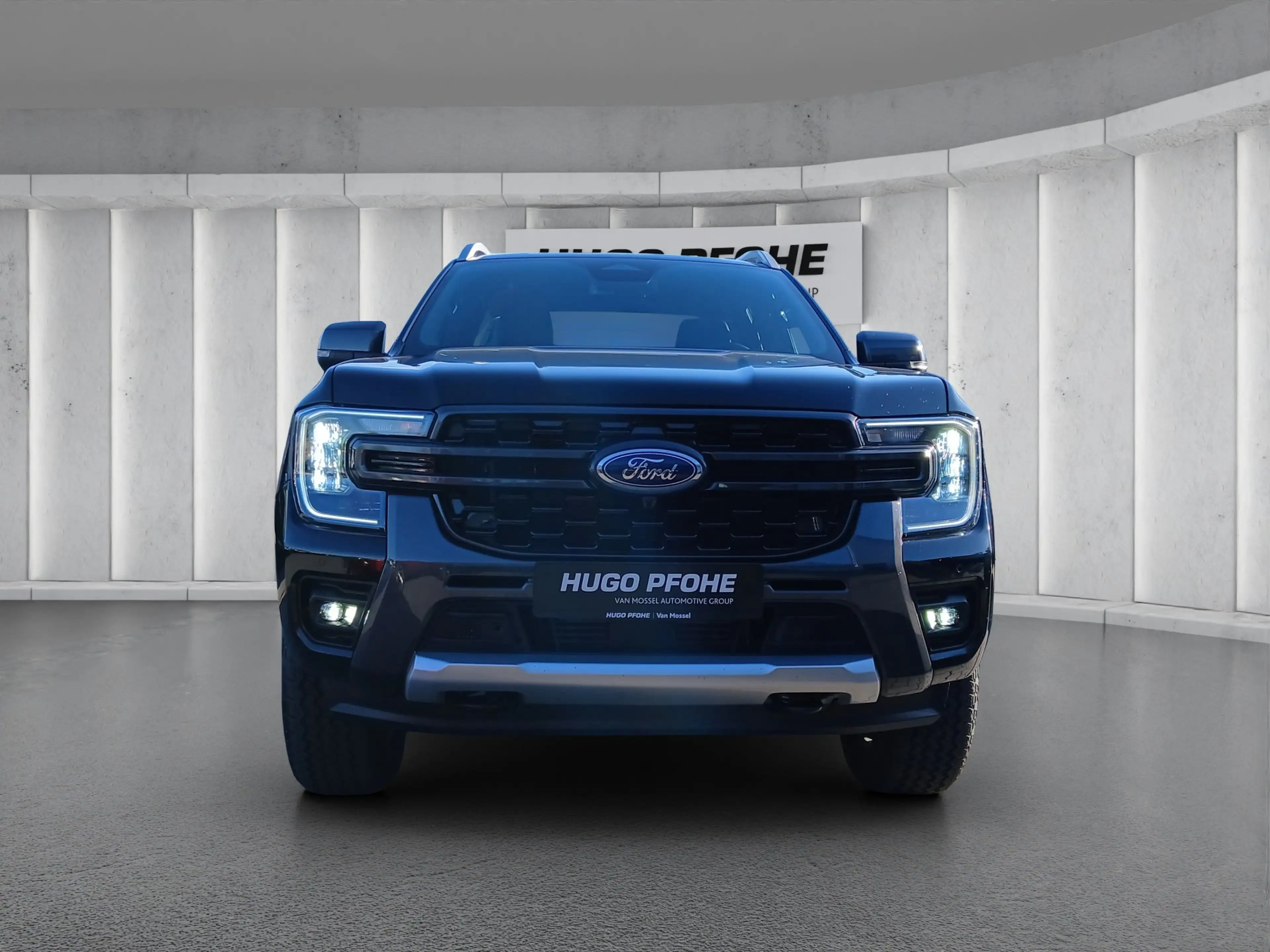 Ford Ranger Wildtrak e-4WD AUT AHK E-ROLLO NAVI LED 360 GRAD — photo 8