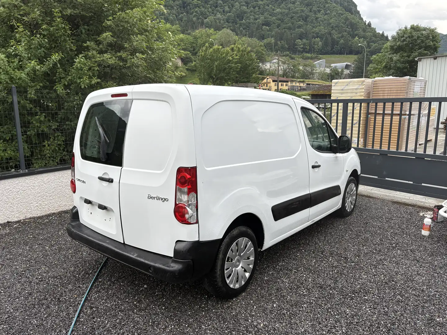 Citroen Berlingo 1.6i 16V COURT 625 KG CONFORT - 2