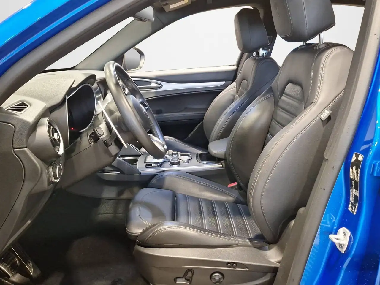 Alfa Romeo Stelvio 2024