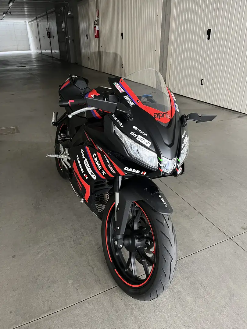 Aprilia RS 125 GP Replica - 1