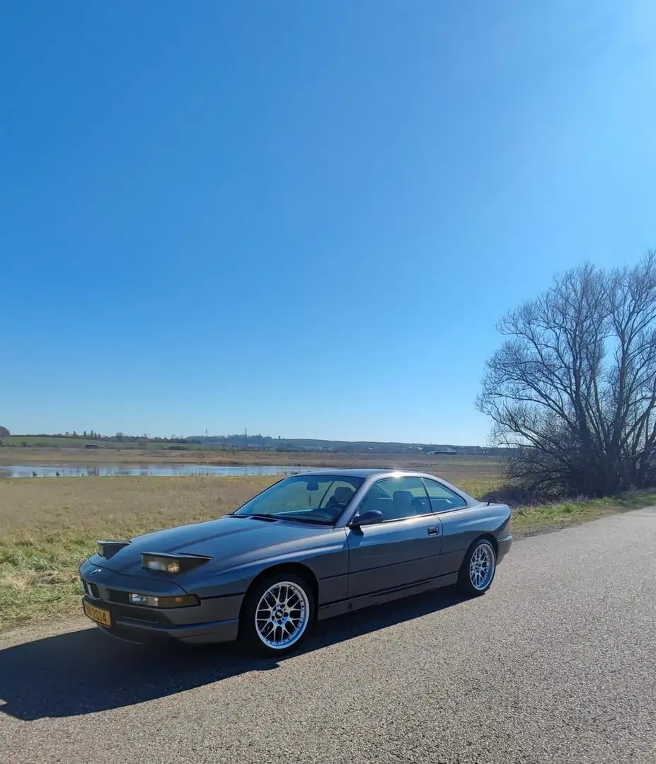 BMW 850 V12 Gri - 2