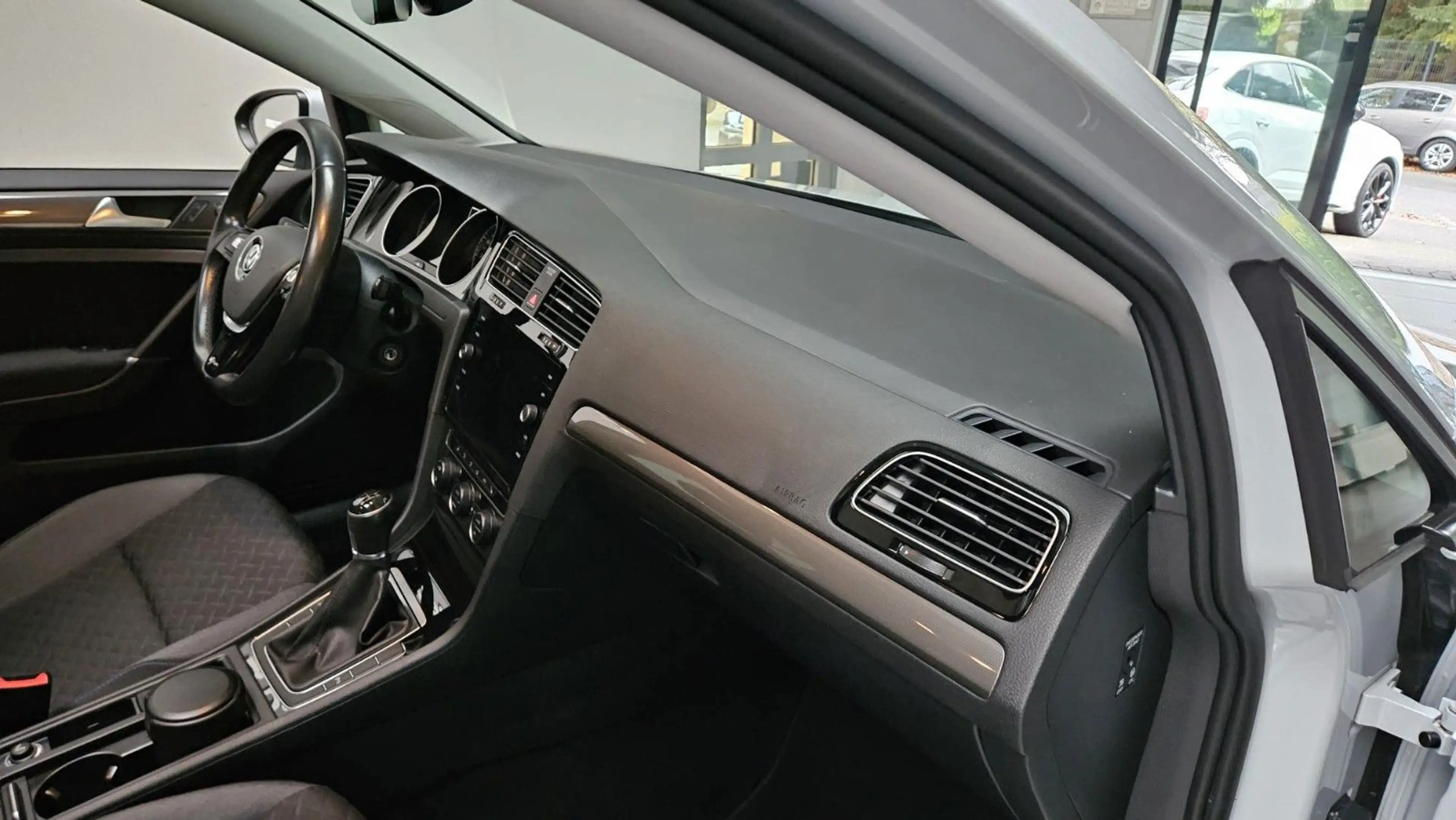 Volkswagen Golf VII Lim Join 2.0 TDI Panorama LED Navi ACC — photo 11