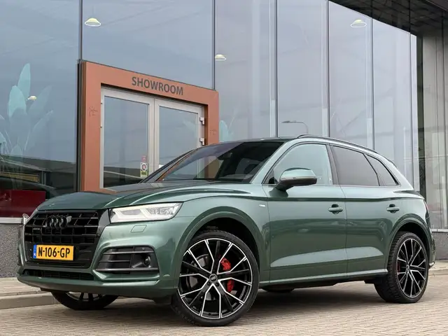 Audi Q5 2.0 TFSI quattro Sport S Line | Pano | Apple Carpl