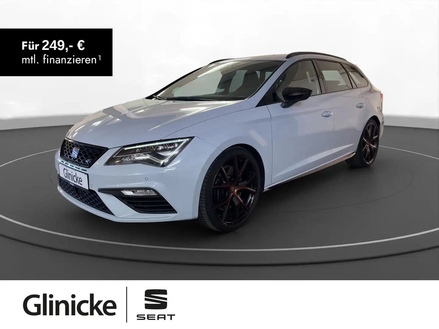 SEAT Leon ST Cupra 300 4D Pano LED LM 19" Navi PDC+RF Grau - 1