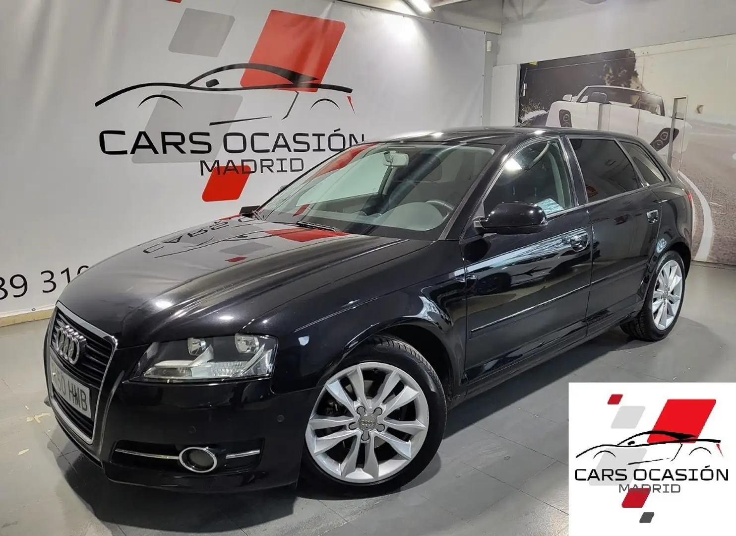 Audi A3 Sportback 2.0TDI Ambiente S-Tronic Zwart - 1
