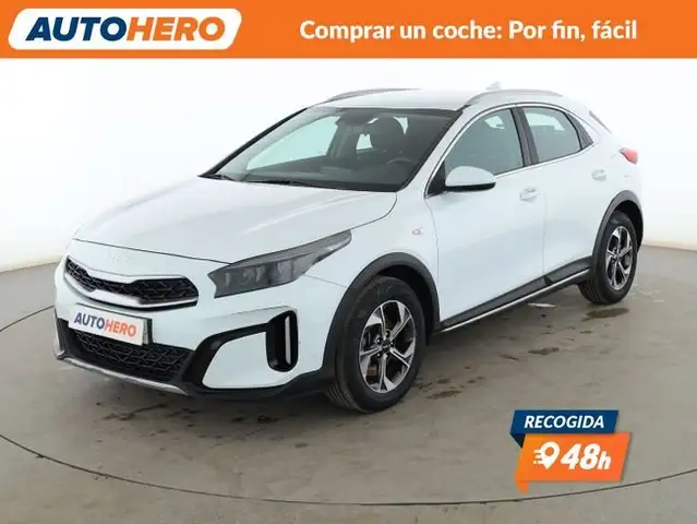 2023 Kia Xceed in White for sale