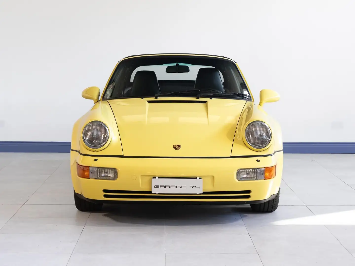 Porsche 964 911 Cabrio 3.6 Carrera 2 Turbo Look Jaune - 2