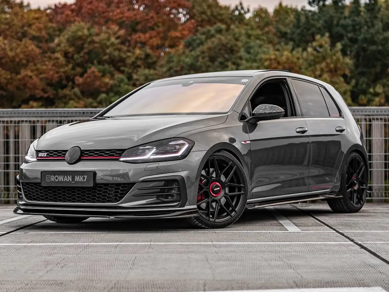 Volkswagen Golf GTI