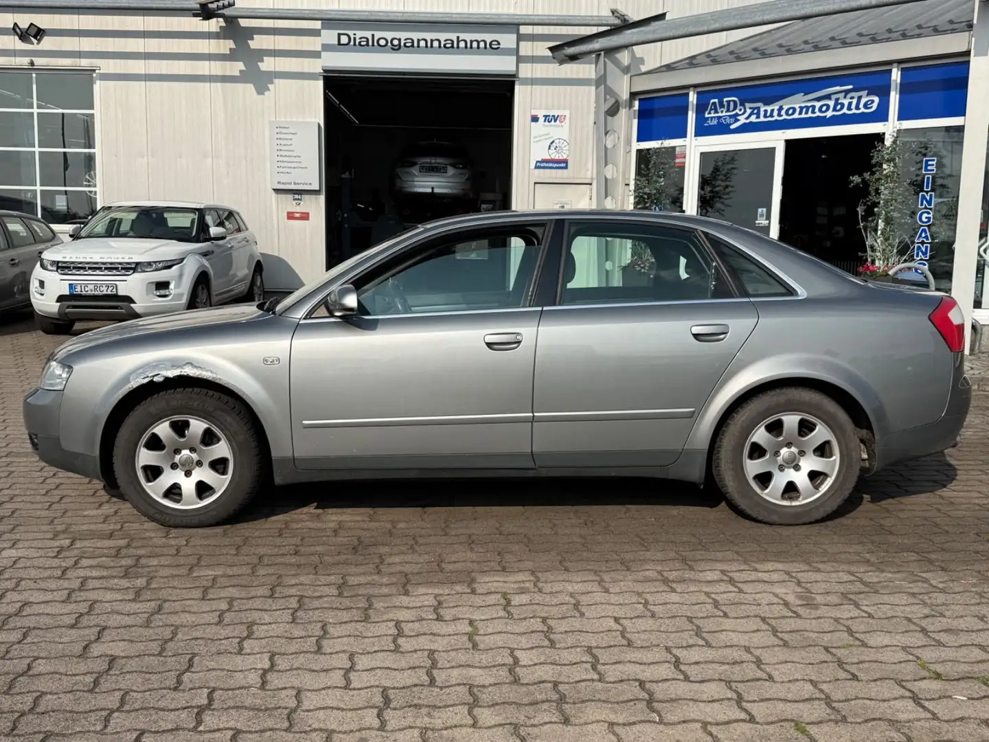 Audi A4 1.8 T  Limousine Grau - 2