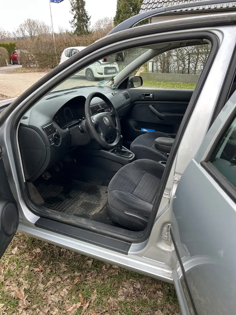 Volkswagen Golf Variant Golf IV Variant 1.6 Plateado - 2