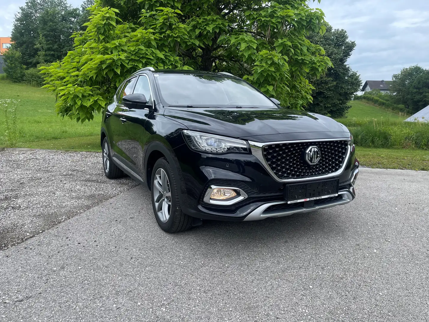 MG EHS EHS 1,5T GDI PHEV Luxury Aut. Luxury Negru - 1