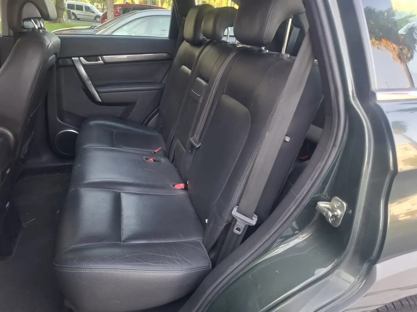 Chevrolet Captiva 2.0VCDi LT 7 pl. - 2