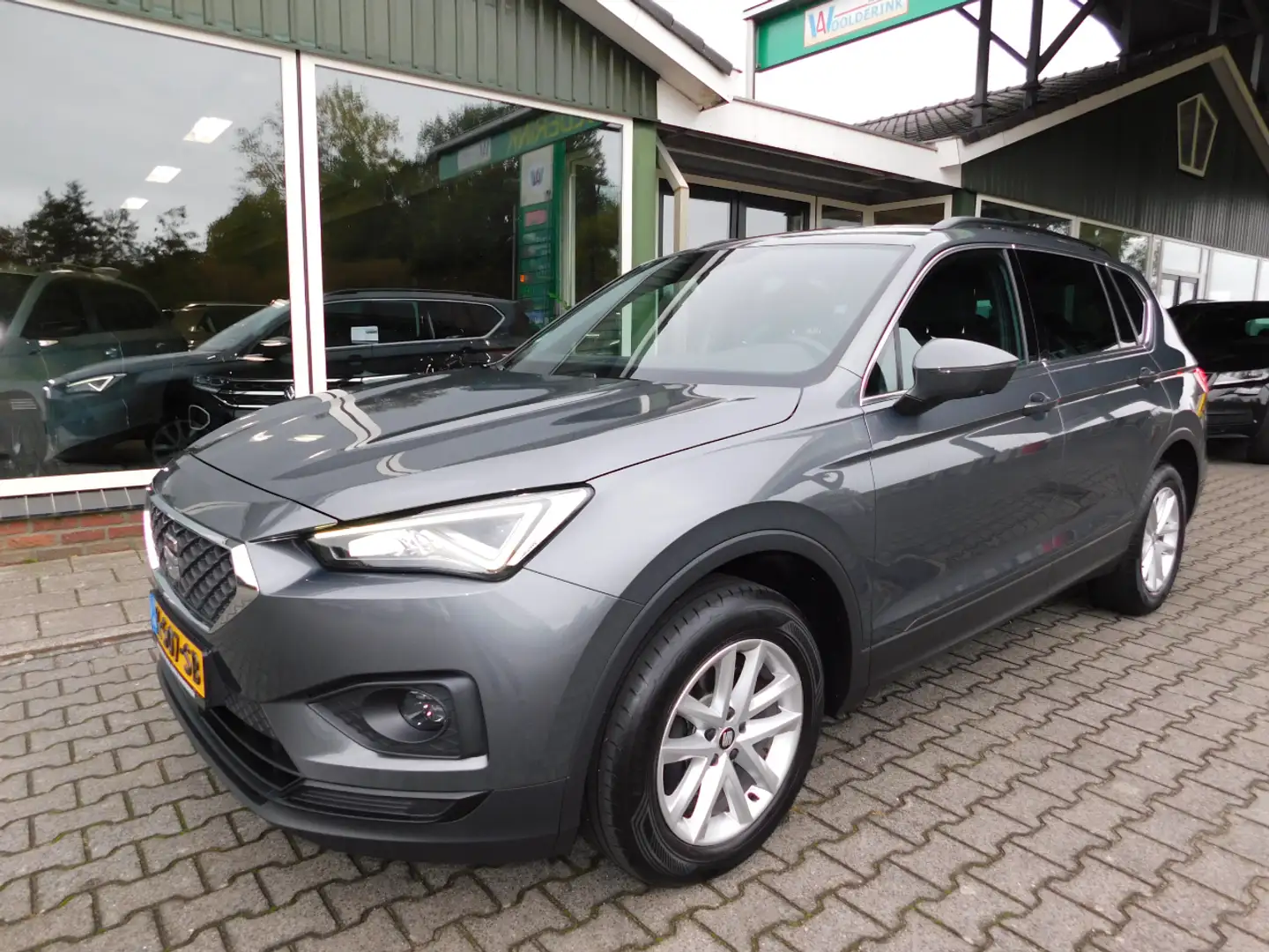 SEAT Tarraco 1.5TSI 150PK STYLE!! 7Persoons! All-in Prijs! Grijs - 1